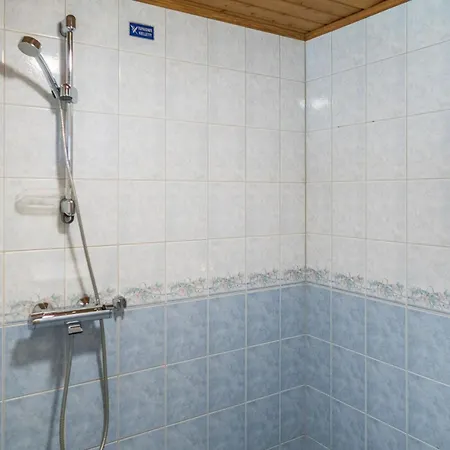 Vuokatin Pihlaja 1b By Interhome *